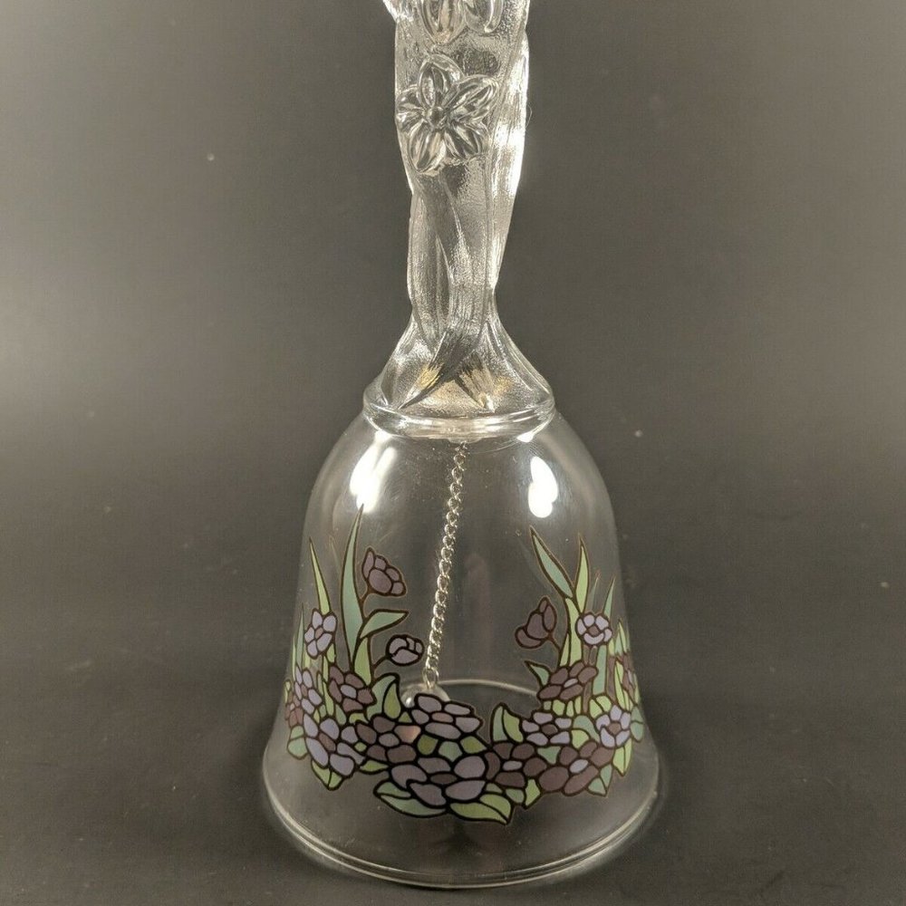 Avon Floral Fantasy 24% Full Lead Crystal Bell (1992)